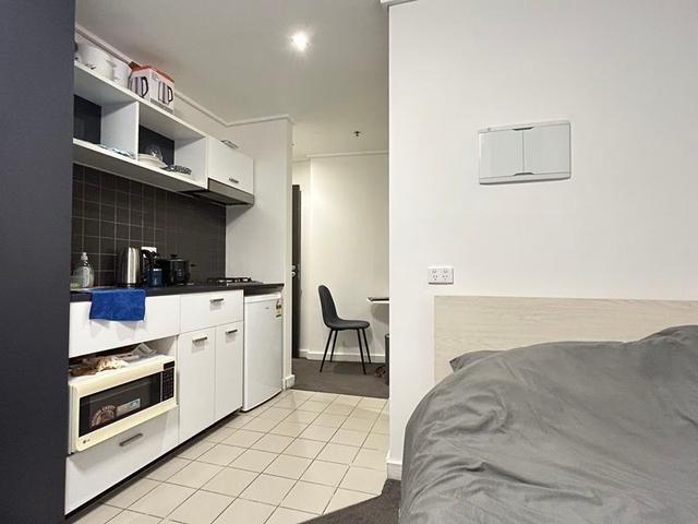 108/127 Leicester, VIC 3053
