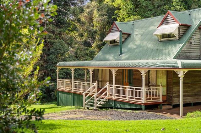 1 Firefly Drive, QLD 4405