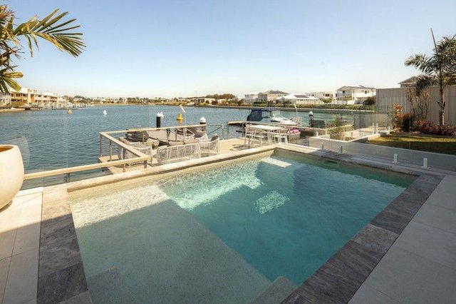 64 Coolum Parade, QLD 4020