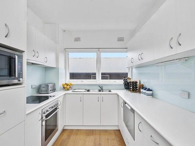 4/13 Orchard Street, NSW 2093