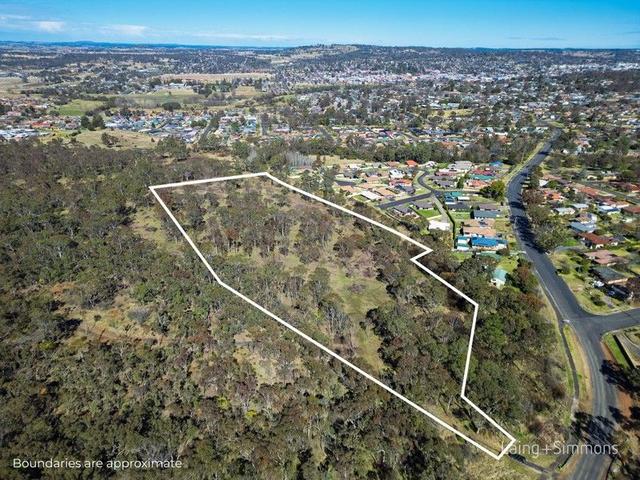 12 Ben Venue Boulevard, NSW 2350