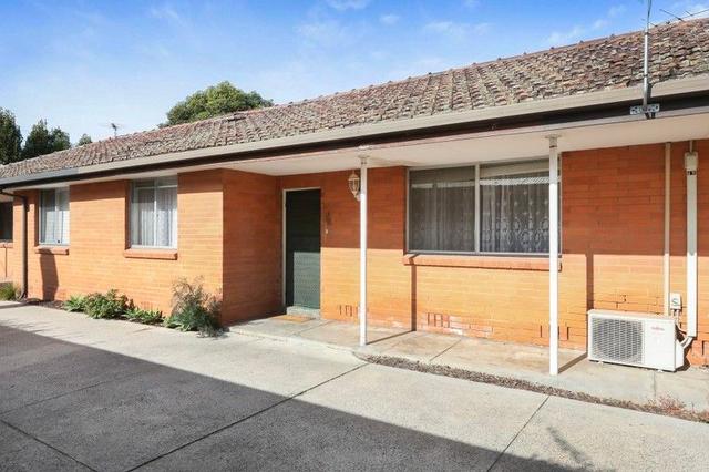 2/9 Waxman Parade, VIC 3055