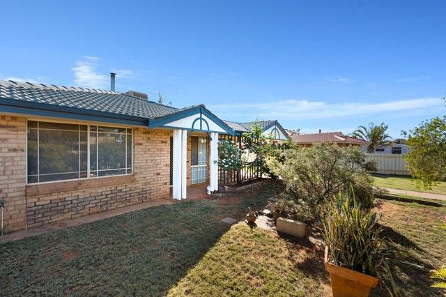 2 Agnew Close, WA 6432