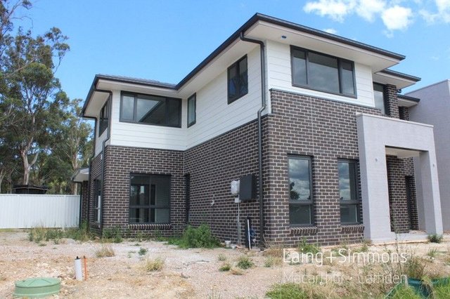 20 Burke Street, NSW 2560