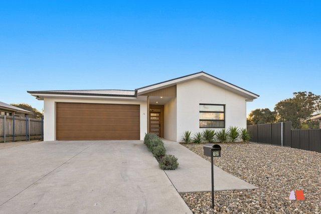 12 Green Avenue, NSW 2581