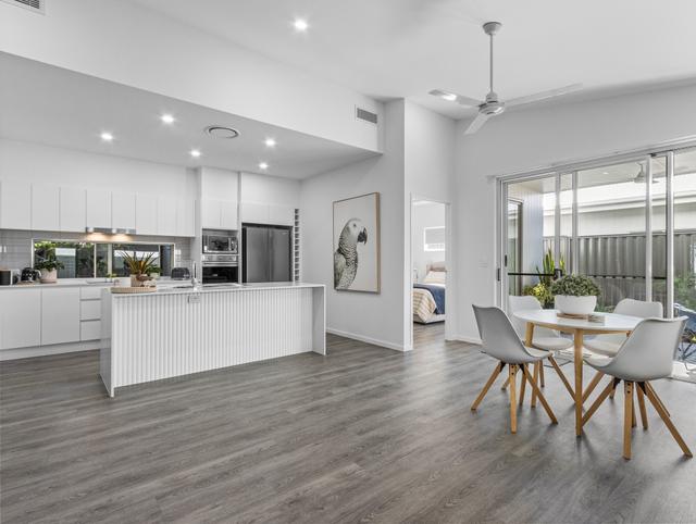 90/835 Boat Harbour Drive, QLD 4655