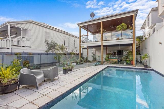 92 Lower Cairns Terrace, QLD 4064