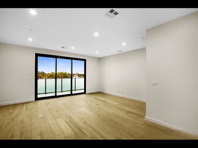 209/7-9 Cowra Street, VIC 3186