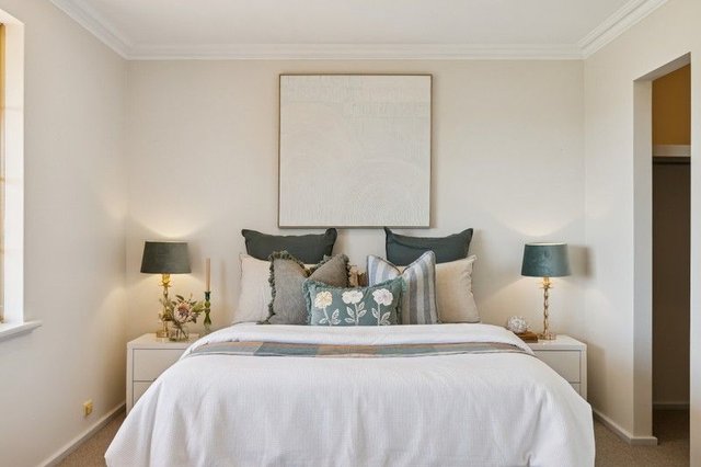 16 Clifton Gardens, WA 6025