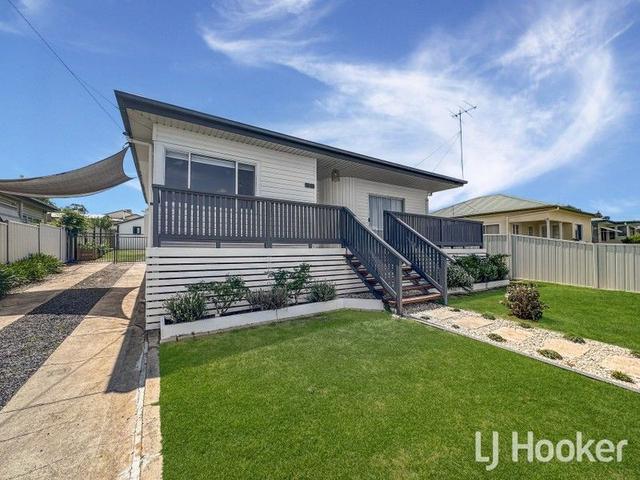 17 Lang Street, NSW 2360