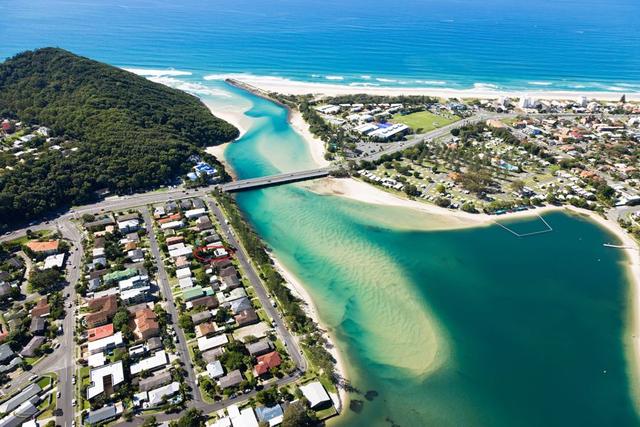 15 Awoonga Avenue, QLD 4220