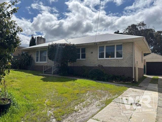 18 Burville Street, WA 6330