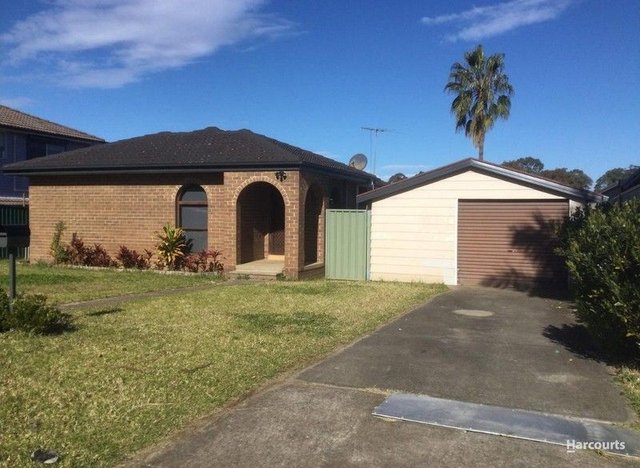 13 Desdemona Street, NSW 2560