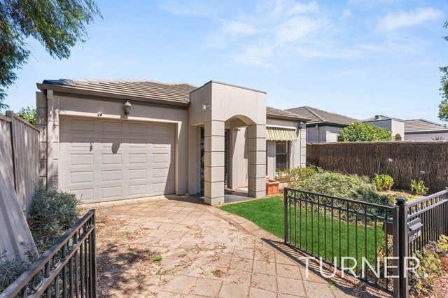 14 Grosvenor Road, SA 5044