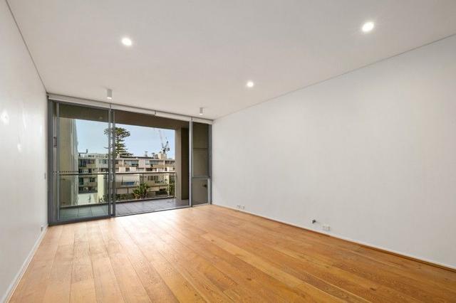 E301/8-28 The Corso, NSW 2095