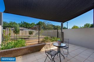 Private Courtyard (2014-02-25)