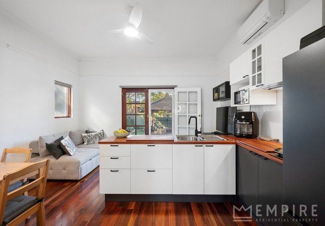 347 South Street, WA 6163
