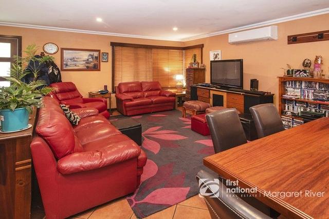 44 Willmott Avenue, WA 6285
