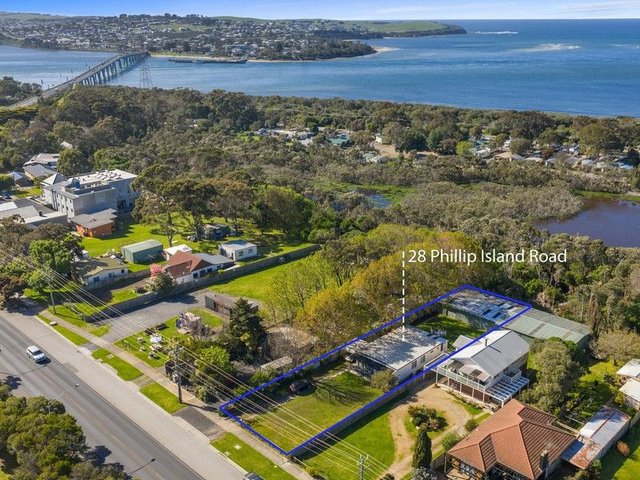 28 Phillip Island Road, VIC 3925