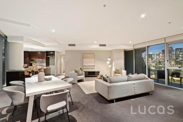 707/2 Newquay Promenade, VIC 3008