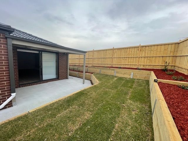 15 Monkey Drive, VIC 3977