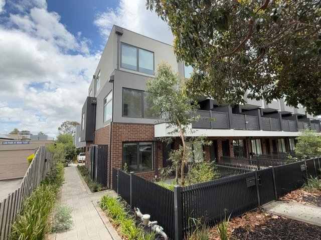 8/1102 Stud Road, VIC 3178