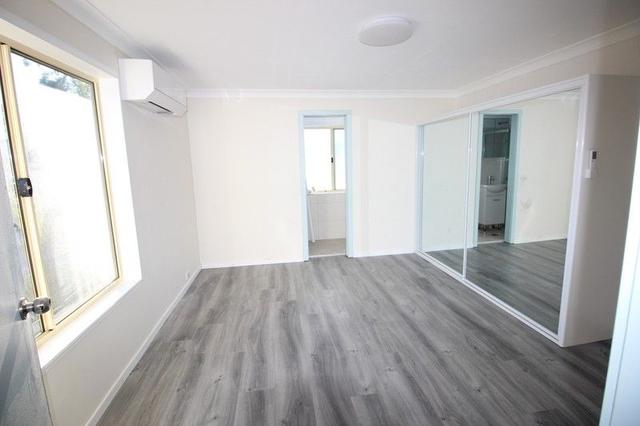 Dandarbong Avenue, NSW 2118