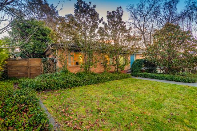12 Norman Street, ACT 2600