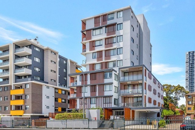 301/52-54 Copeland Street, NSW 2170