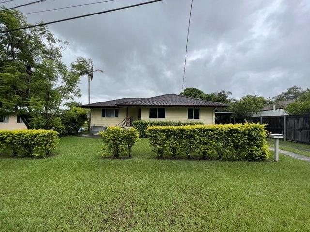 49 Crest Street, QLD 4207
