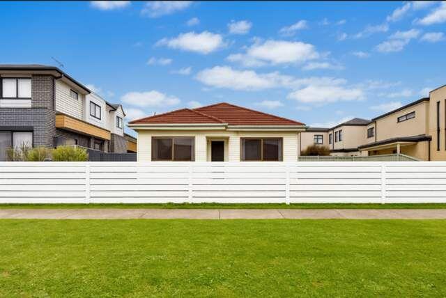 57 West St, VIC 3046