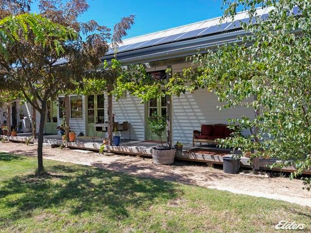 12-14 Main  Street, VIC 3666