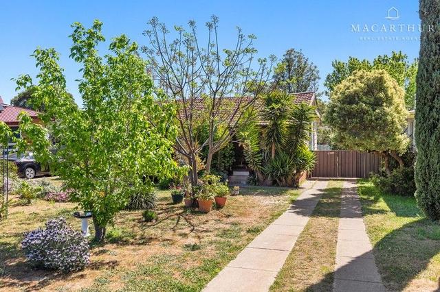 6 Callaghan Street, NSW 2650
