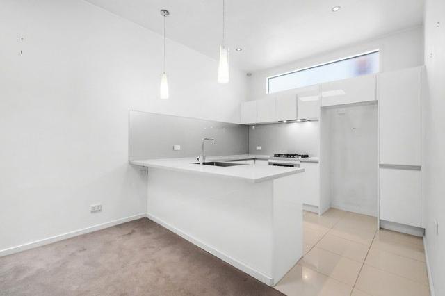 13 Coote Street, VIC 3205