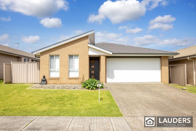 52 Albatross Way, NSW 2430