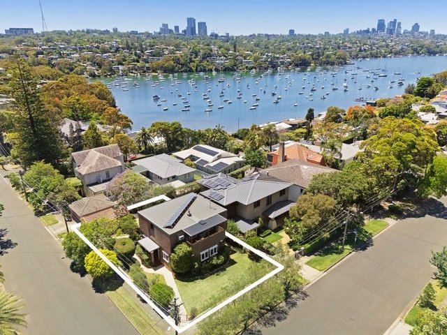 2 Lucretia Avenue, NSW 2066