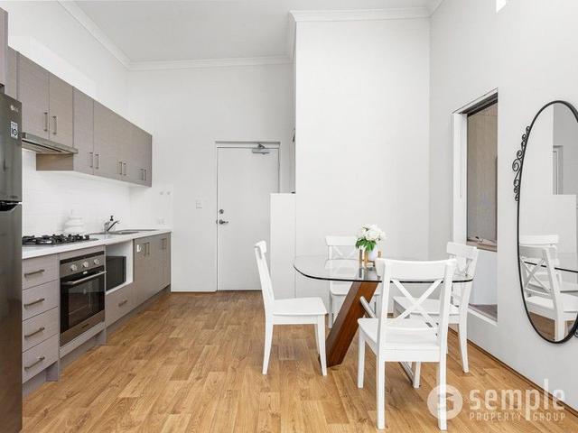 4/11 Biloxi Loop, WA 6164