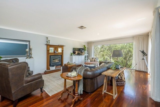 (no street name provided), WA 6566