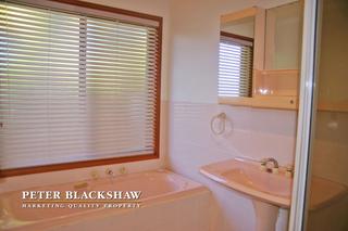 Bathroom (2012-08-09)