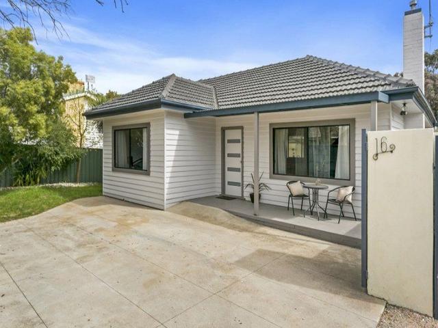 16 High Street, VIC 3555