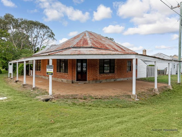 27 Wallace, NSW 2622