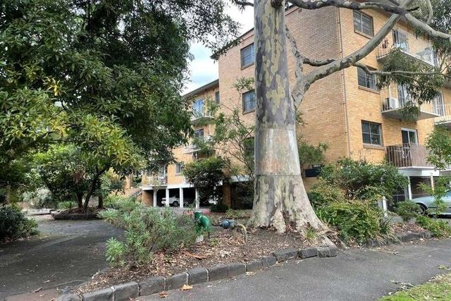 E2-4/89 O'Shanassy Street, VIC 3051