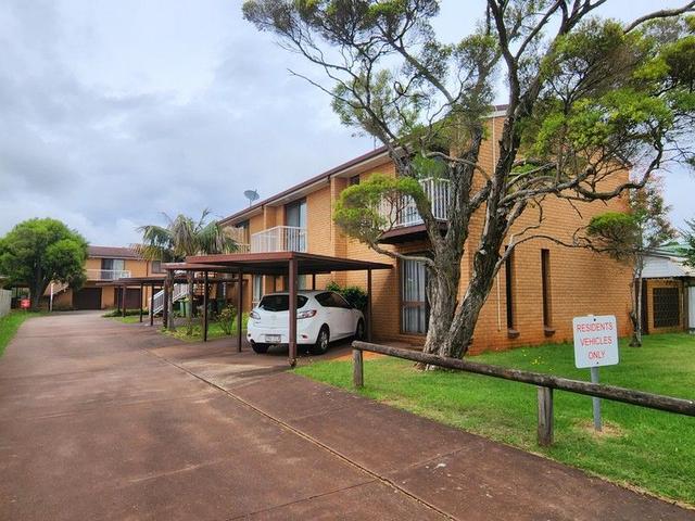 2/10 Perina Street, QLD 4350