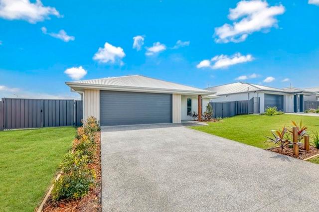 24 Curlew St Woodgate Qld, QLD 4660