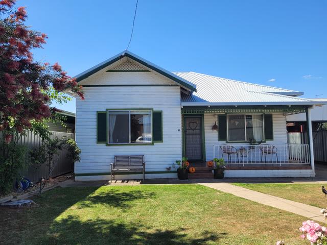 6 Salmon Street, NSW 2650