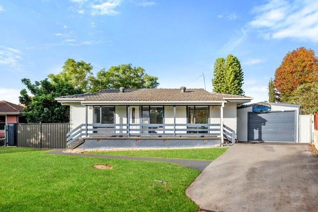 8 Lincluden Place, NSW 2560