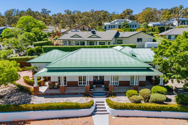 2 Copperfield Place, NSW 2619