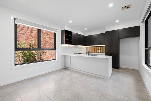 3/2 Eyre Street, VIC 3125