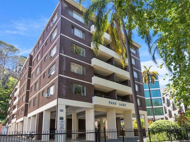 8/132 Mounts Bay Road, WA 6000