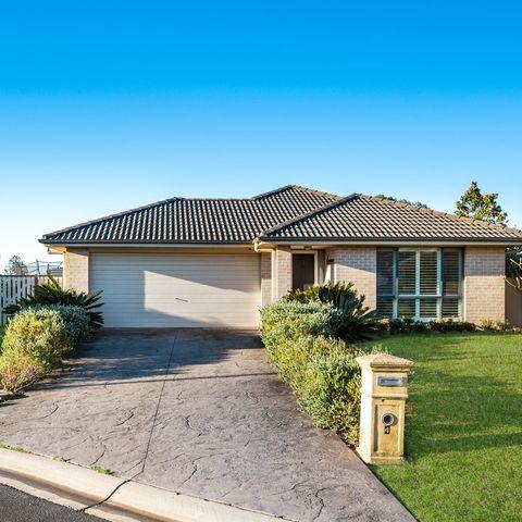 4 Donohoe Way, NSW 2752